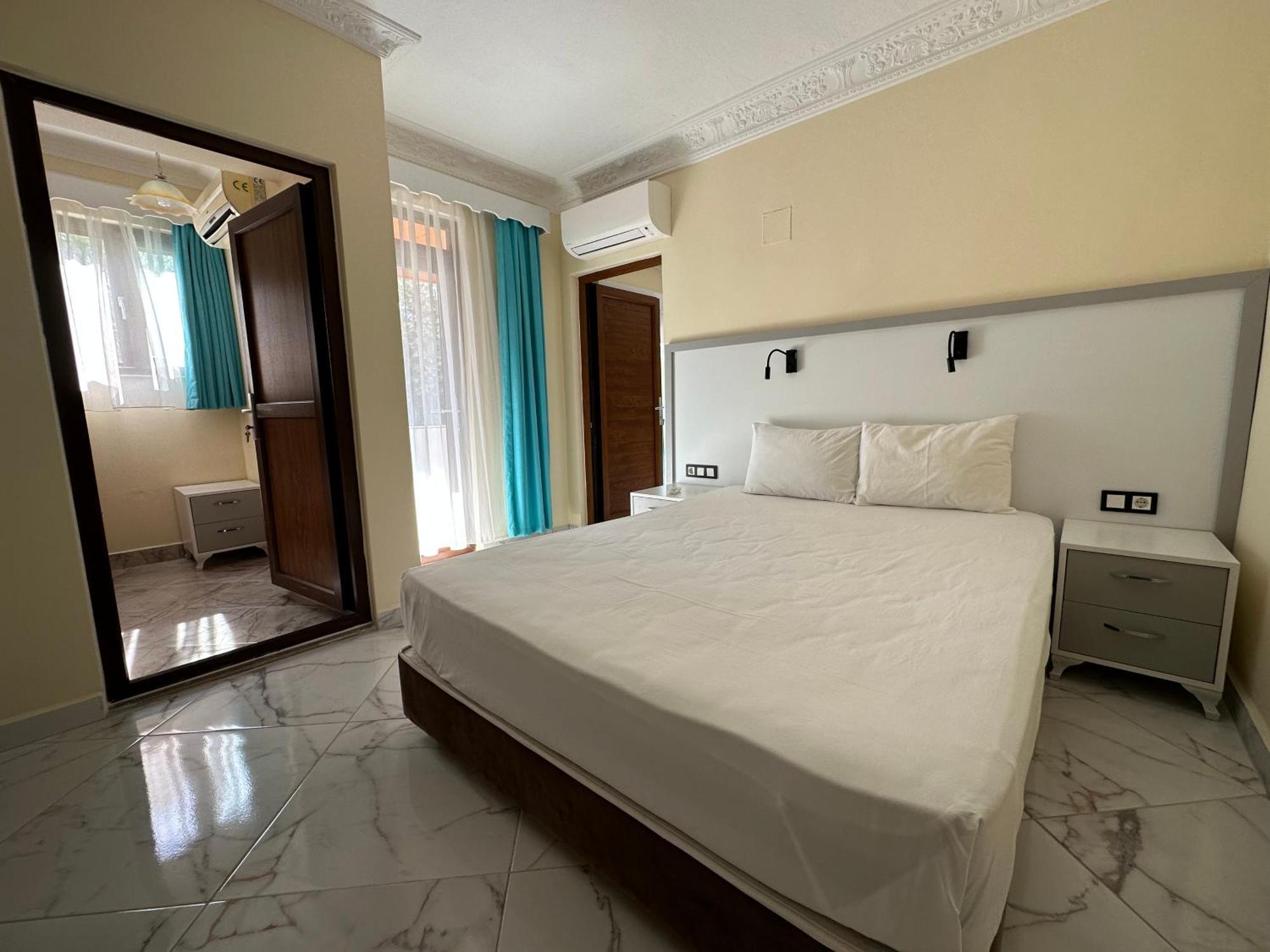 Palm Konak Hotel Çıralı Exteriör bild