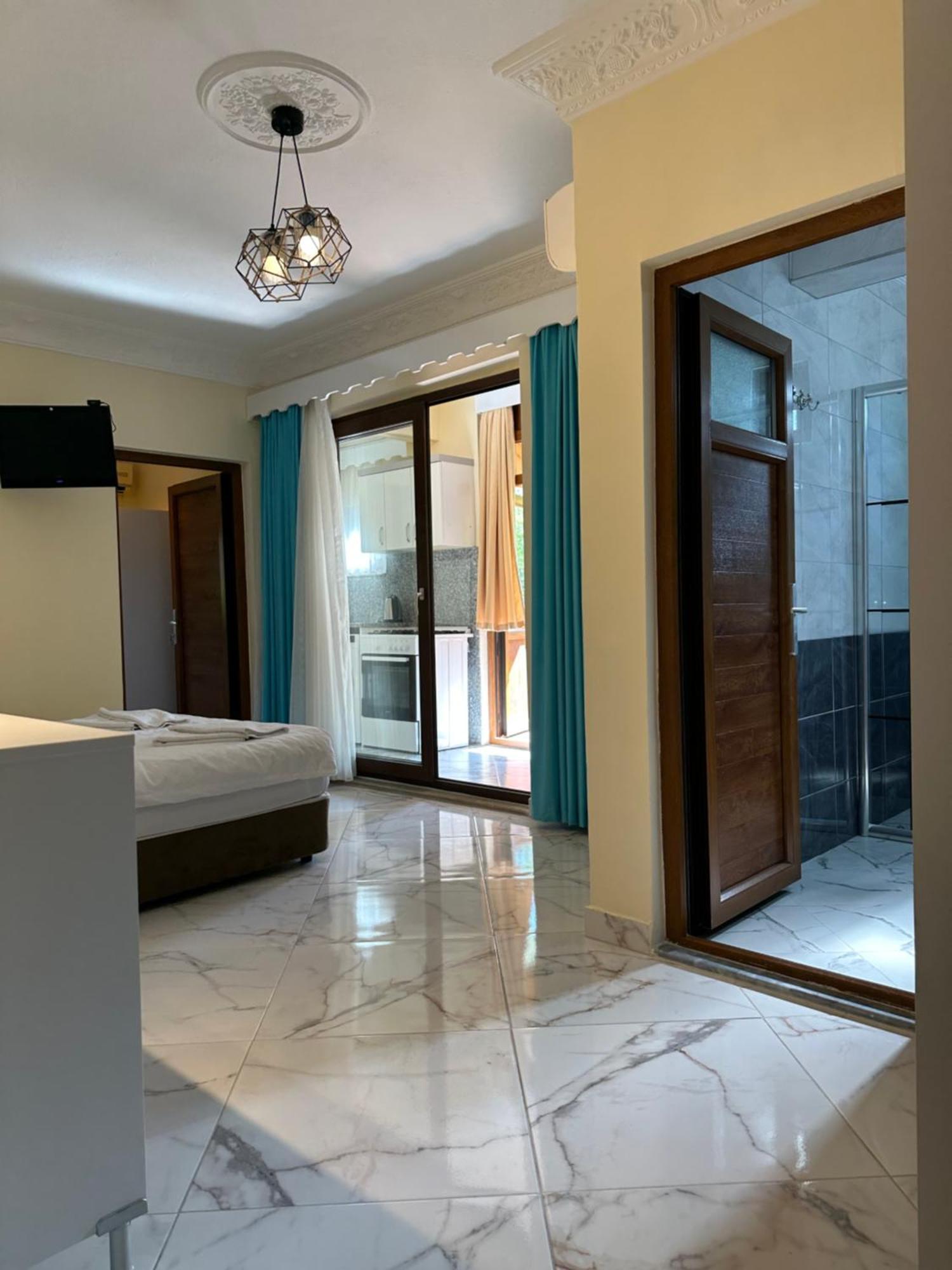 Palm Konak Hotel Çıralı Exteriör bild